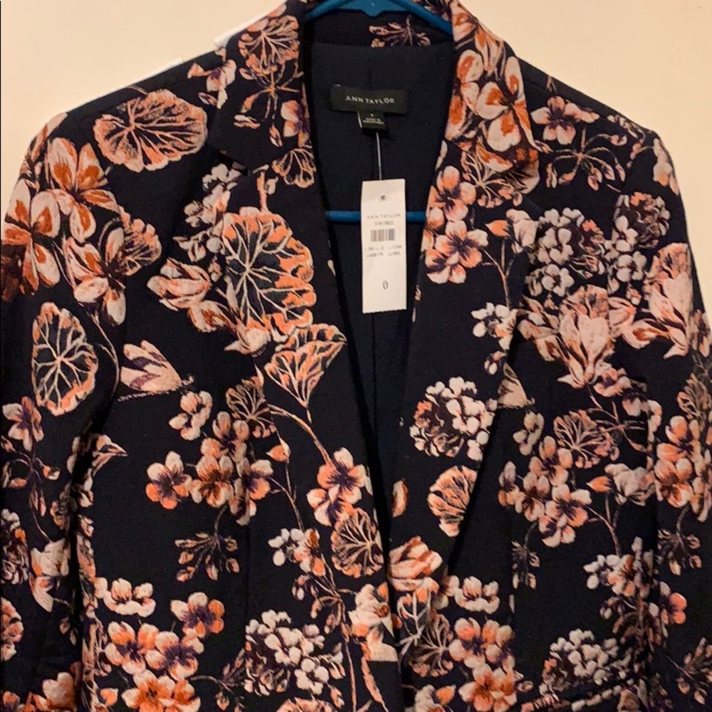 Blazer - Picture 2 of 5
